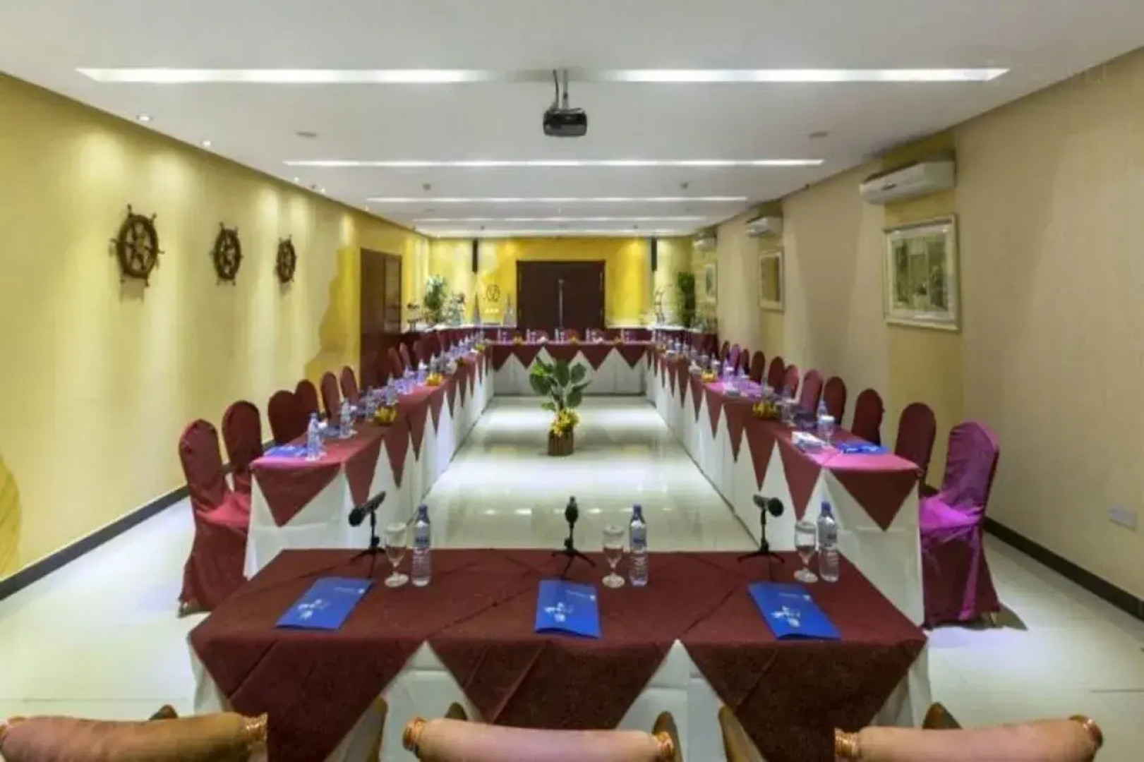 Kanon Hotel Suites