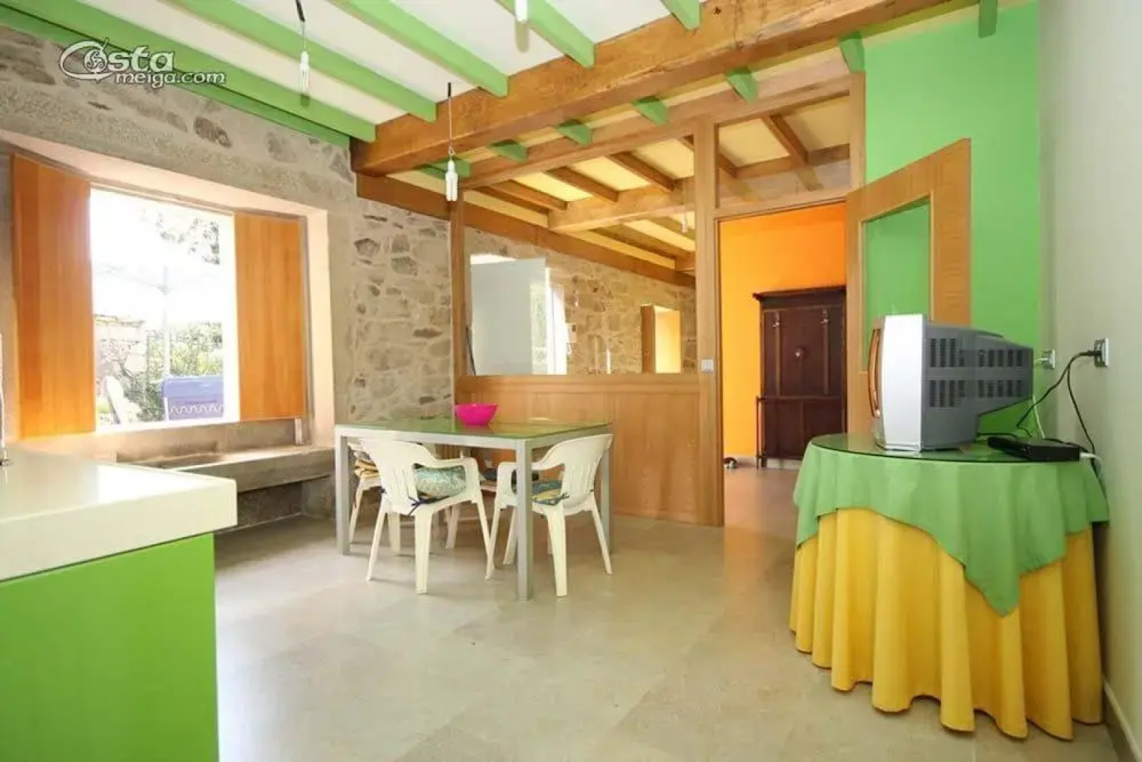 107565 House In Outes