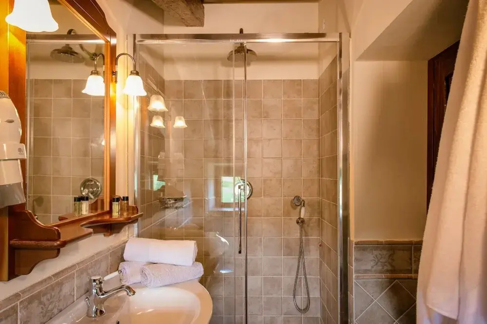 Borgo Sant'Apollinare