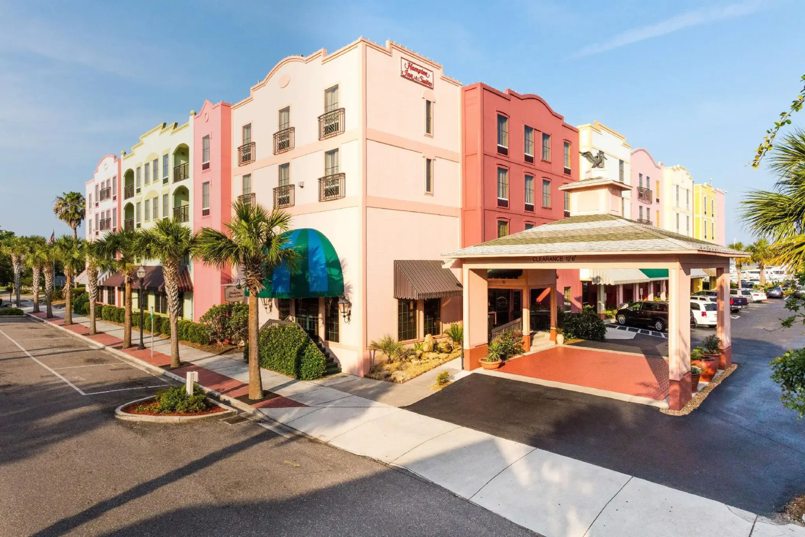 Hampton Inn and Suites Amelia Island Historic Harbor Front