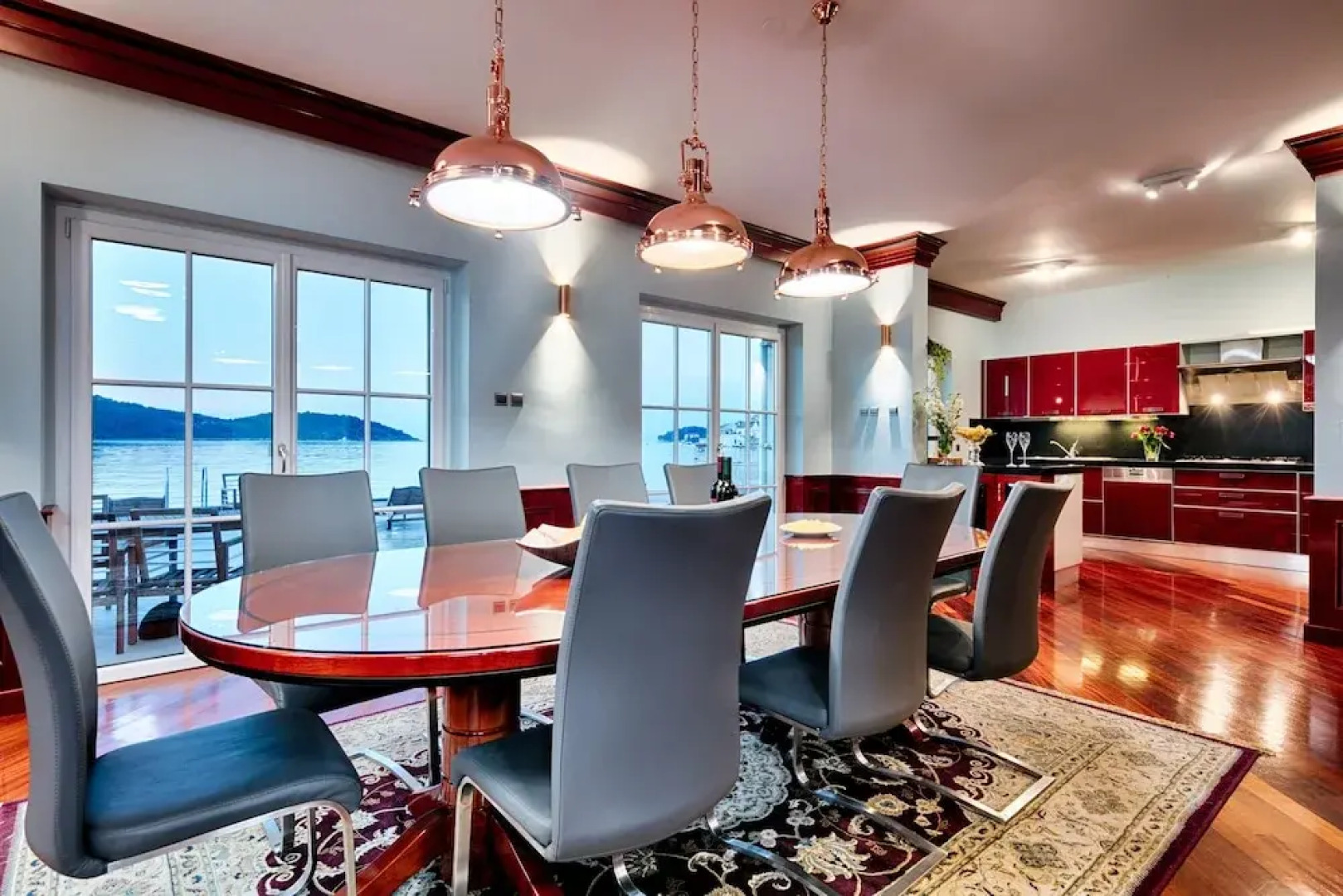 Apartments Donna with Sea View