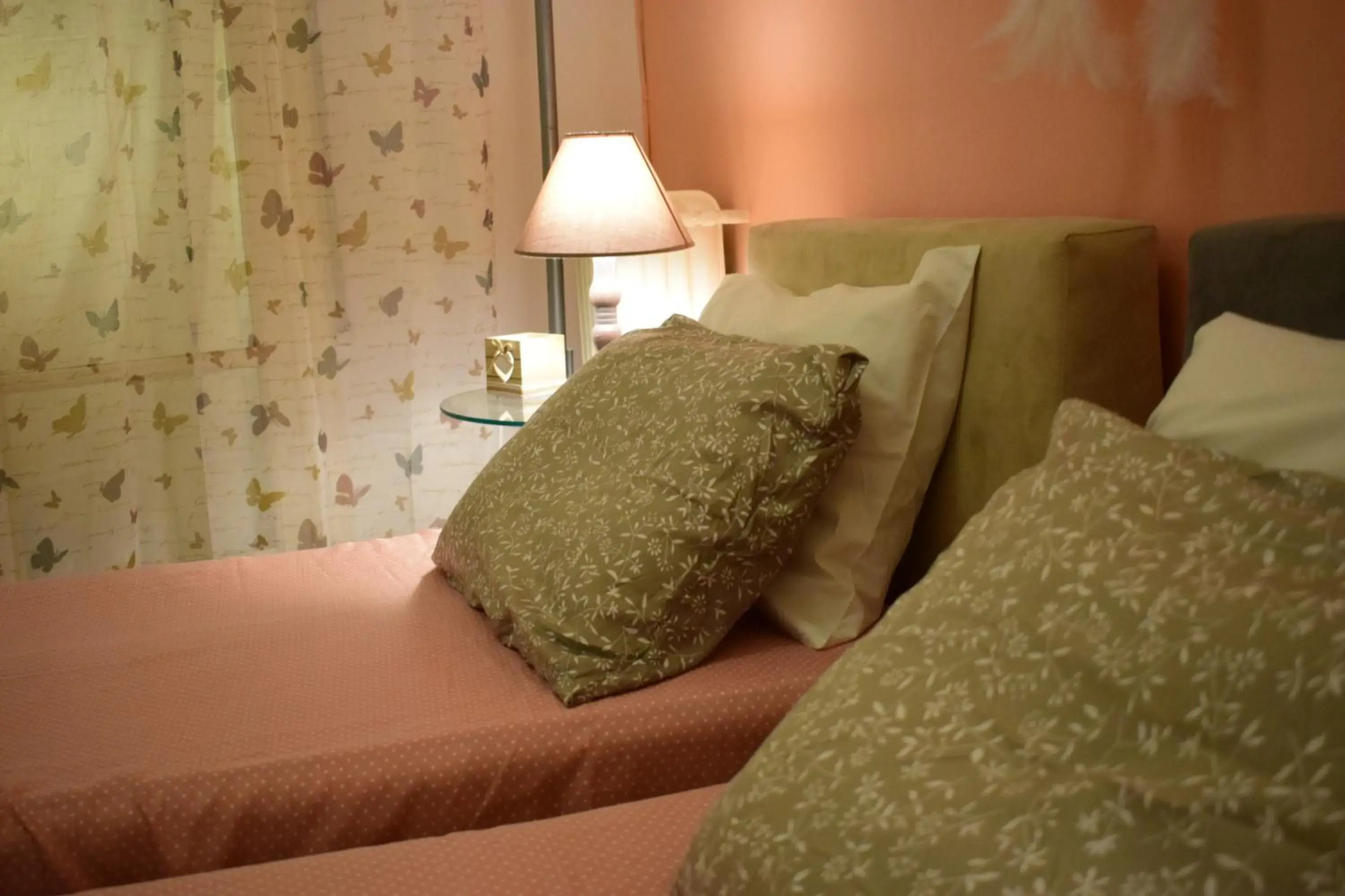 Mary's Apt 2bedrooms in Allou Fun Park West Athens by MK