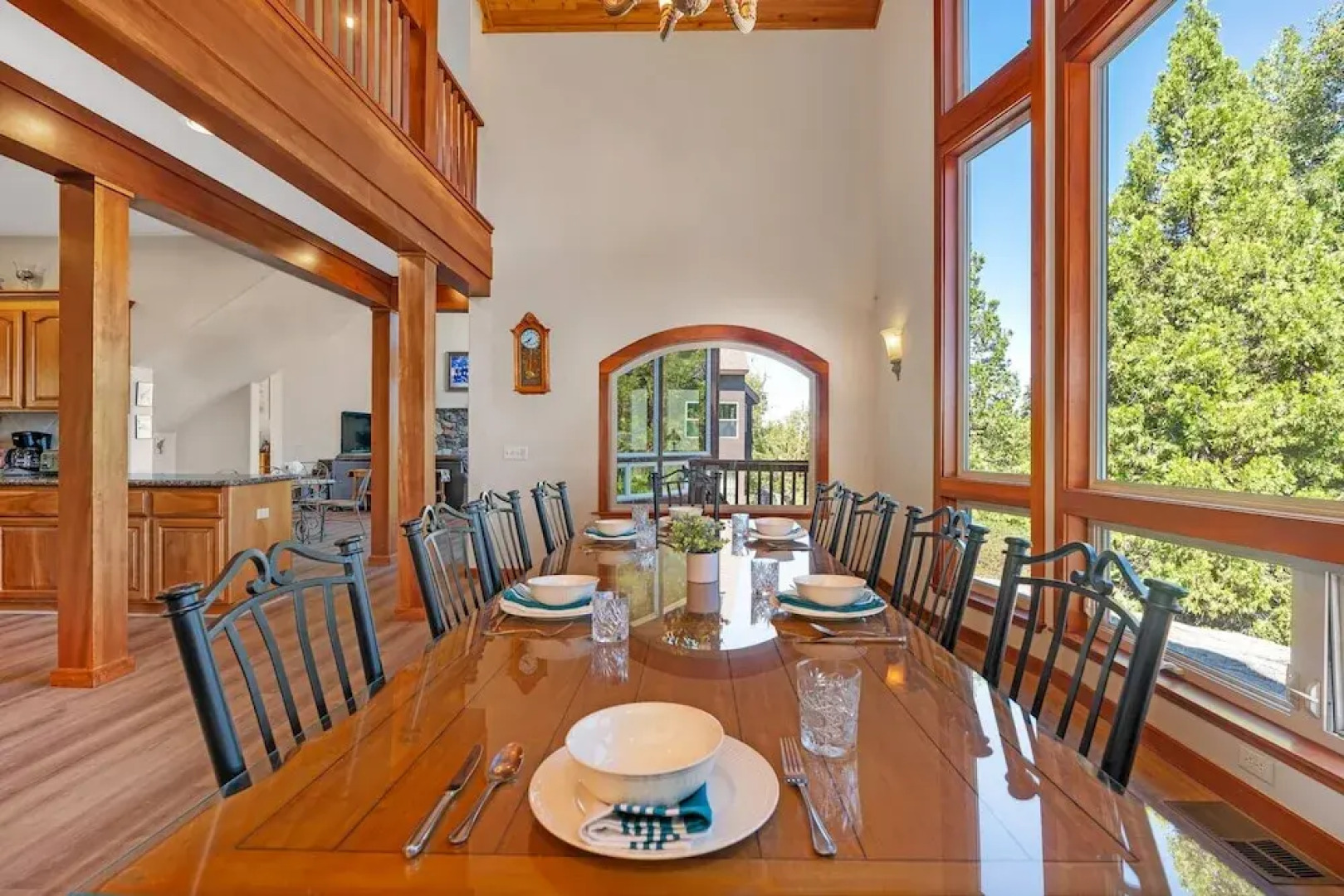Gorgeous 5 BDR Travioli Mountain Retreat for 10!