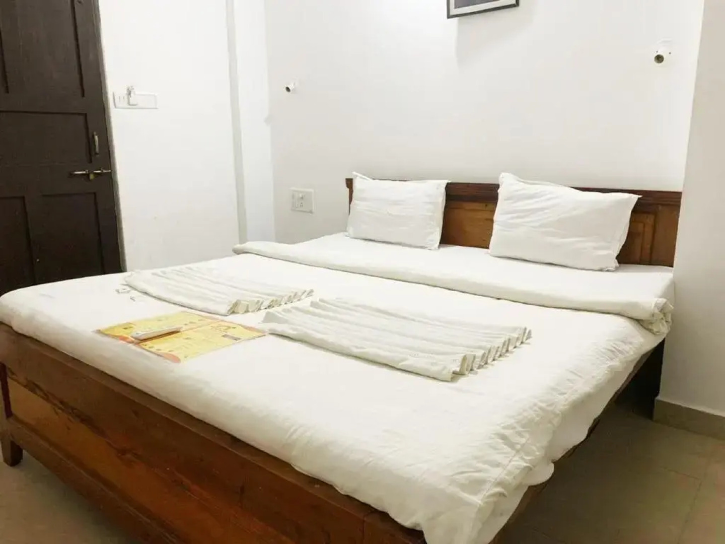 Mehar Rooms