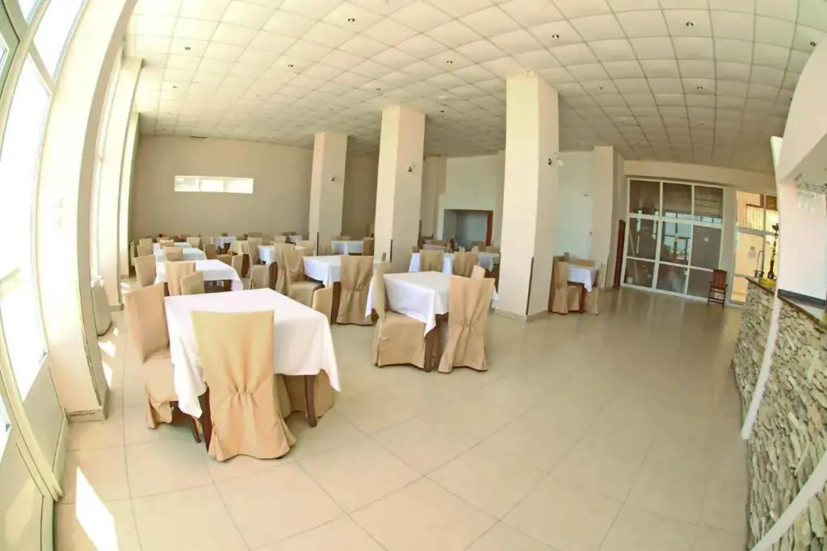 Jijo's Hotel