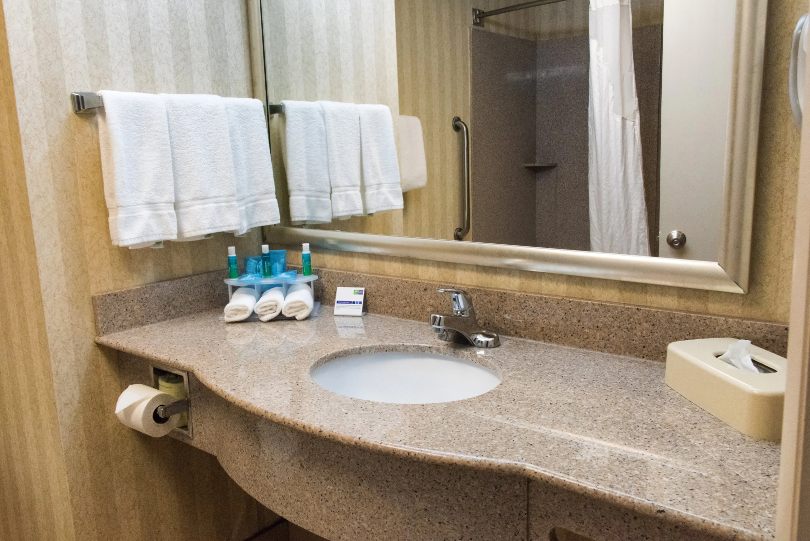 Holiday Inn Express Hotel and Suites Kinston by IHG