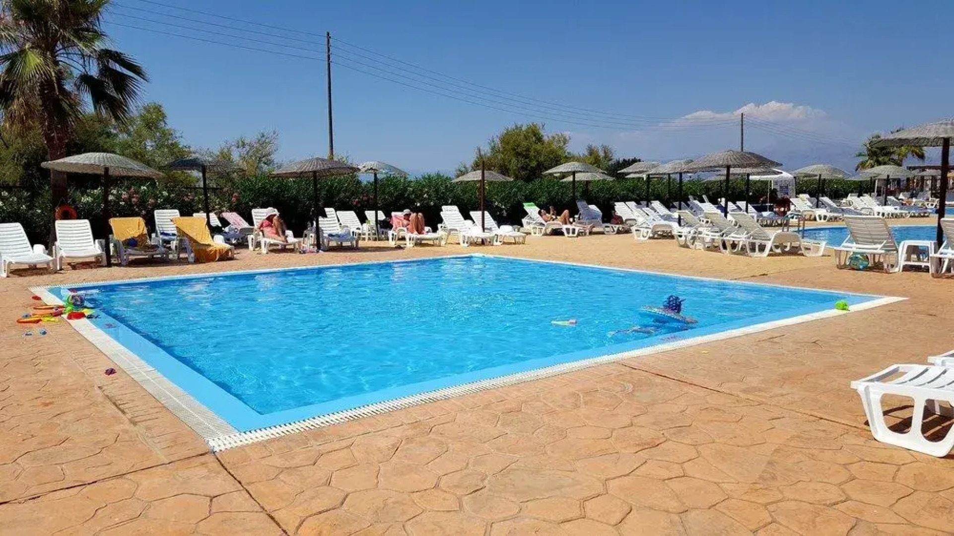 Almyros Villas Resort