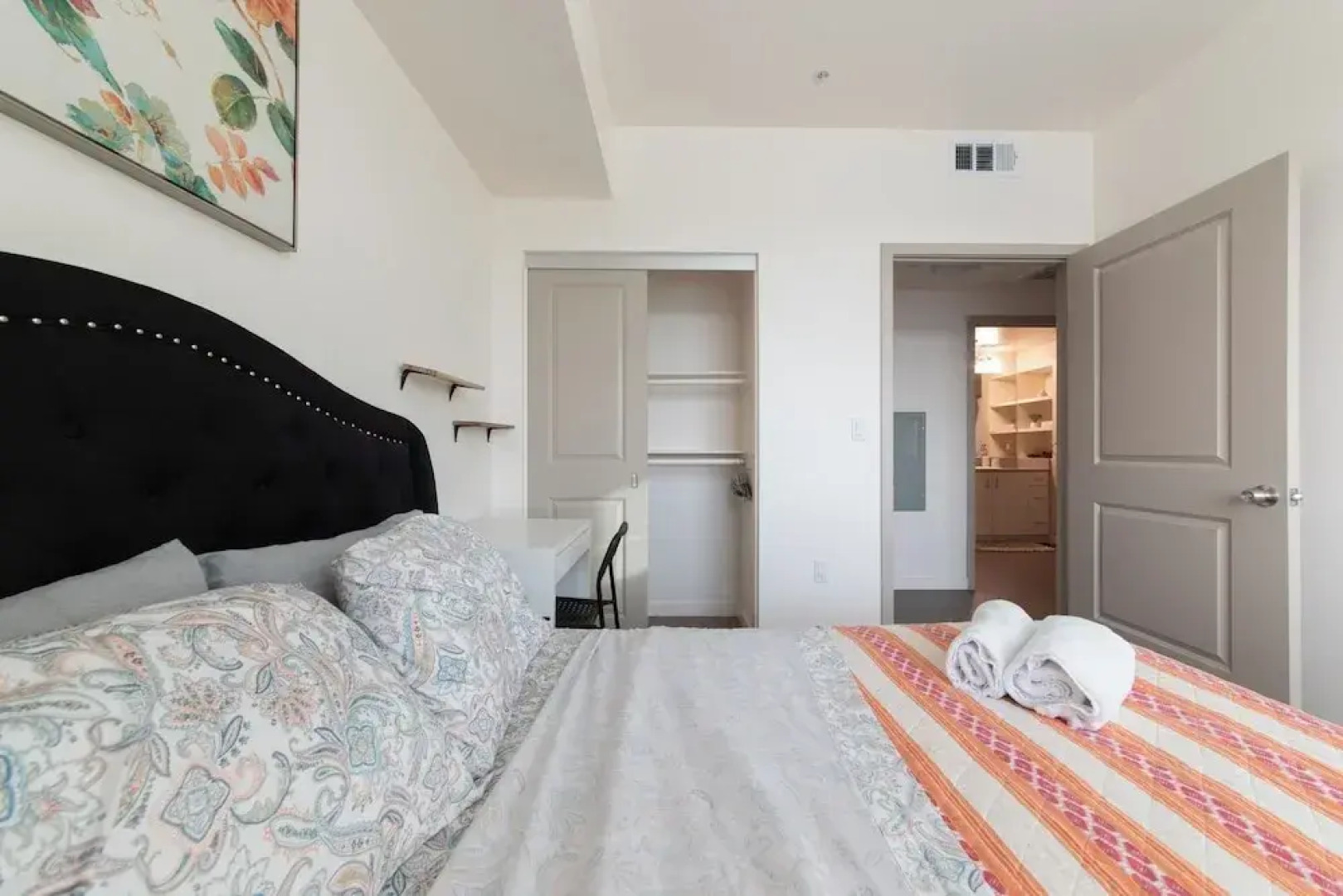 Santa Ana Delightful 4 Bedroom House