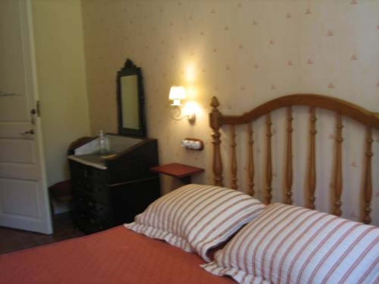 Hotel Rural Masia Font de L'Oca