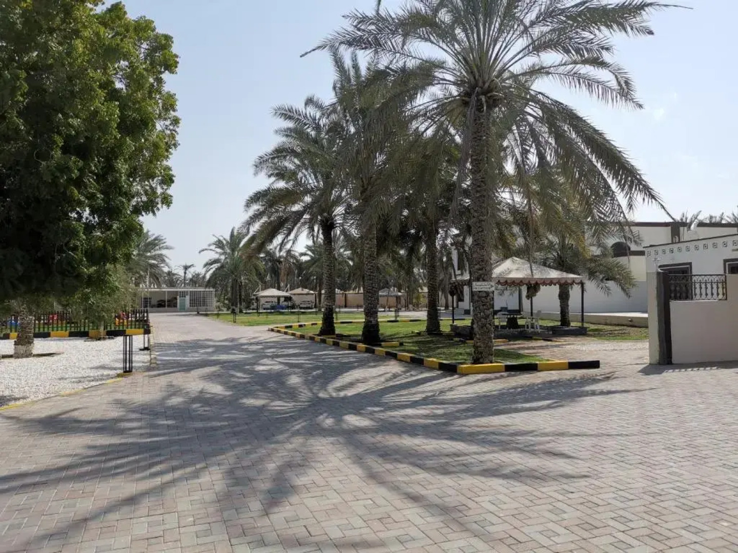 بيت العز السياحي Al-Ezz Tourist House