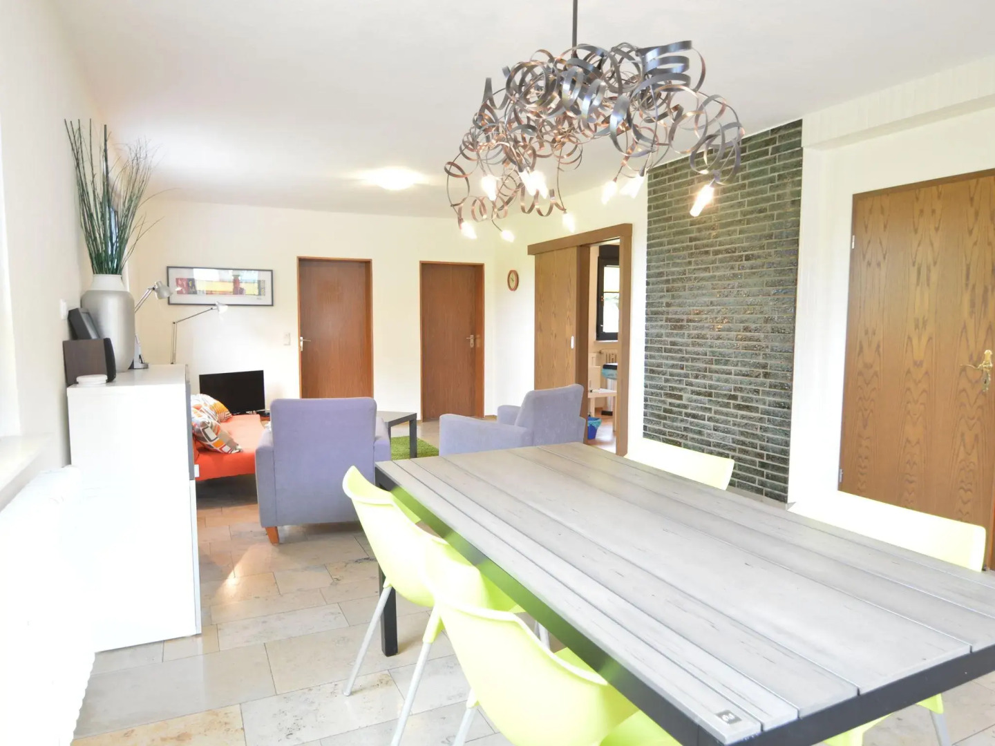 Charming, cosy apartment in a peaceful area.