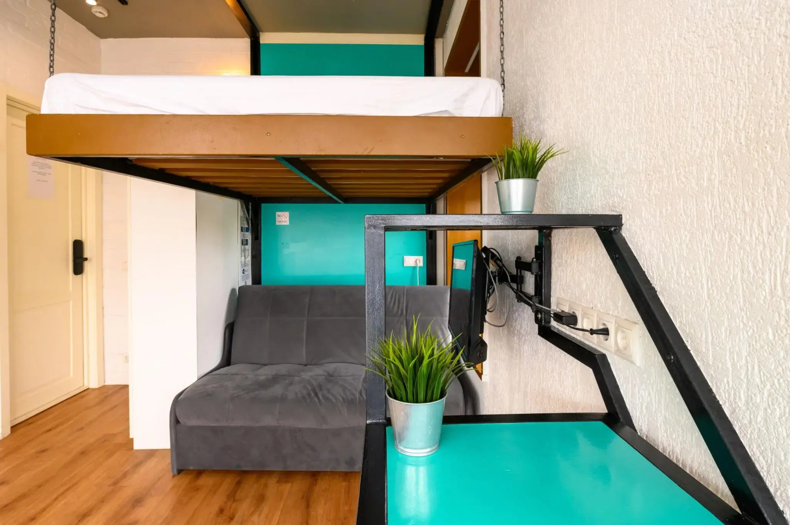 MOKO Apartments (МОКО Апартментс) на улице Саморы Машела
