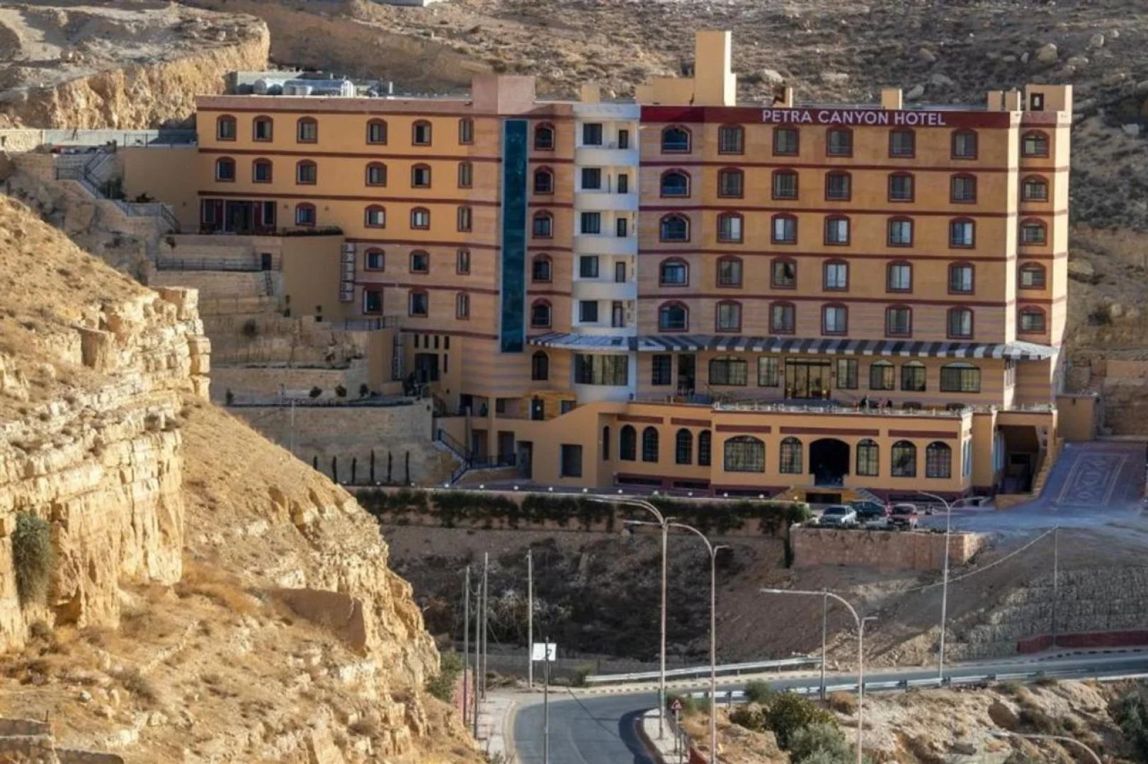 Petra Canyon Hotel