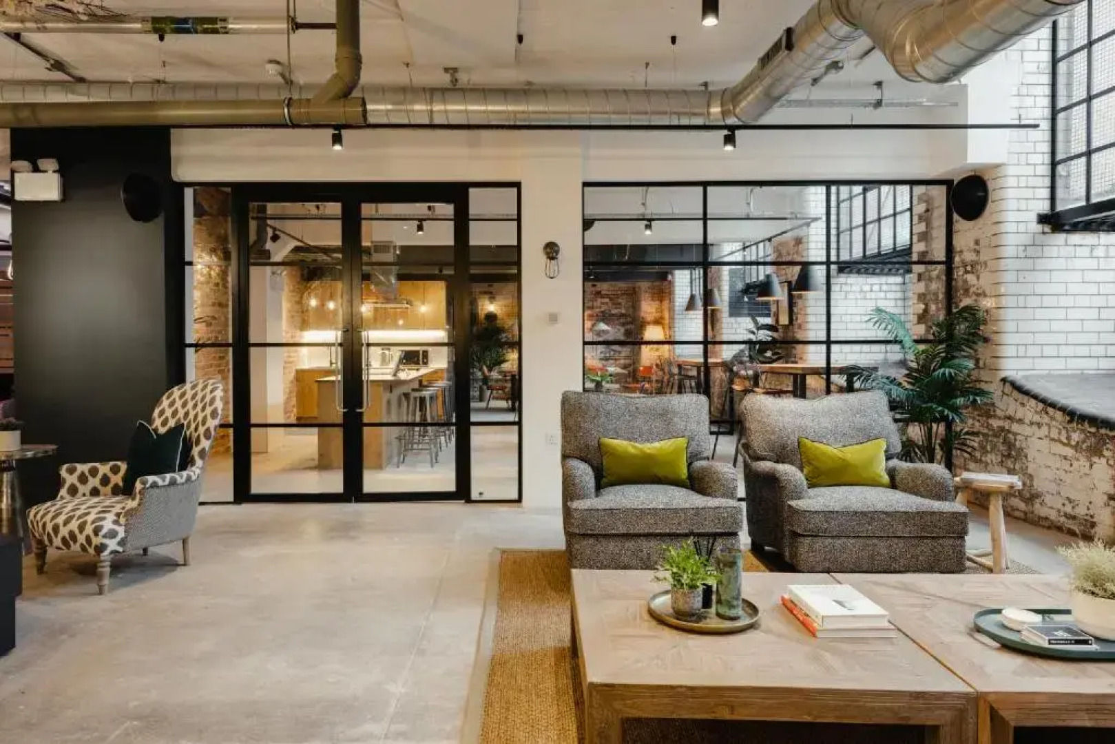 Leicester Luxury Apartments - S08