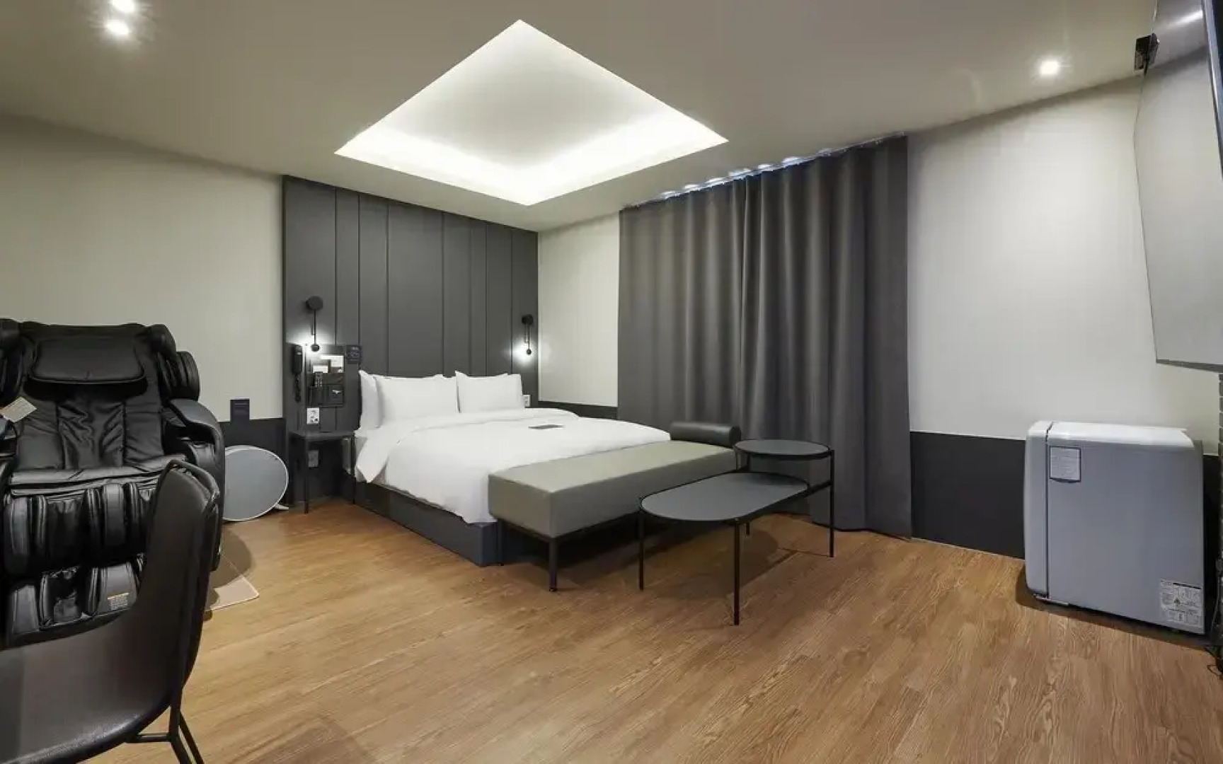 Seosan Lake Park Just Sleep Hotel