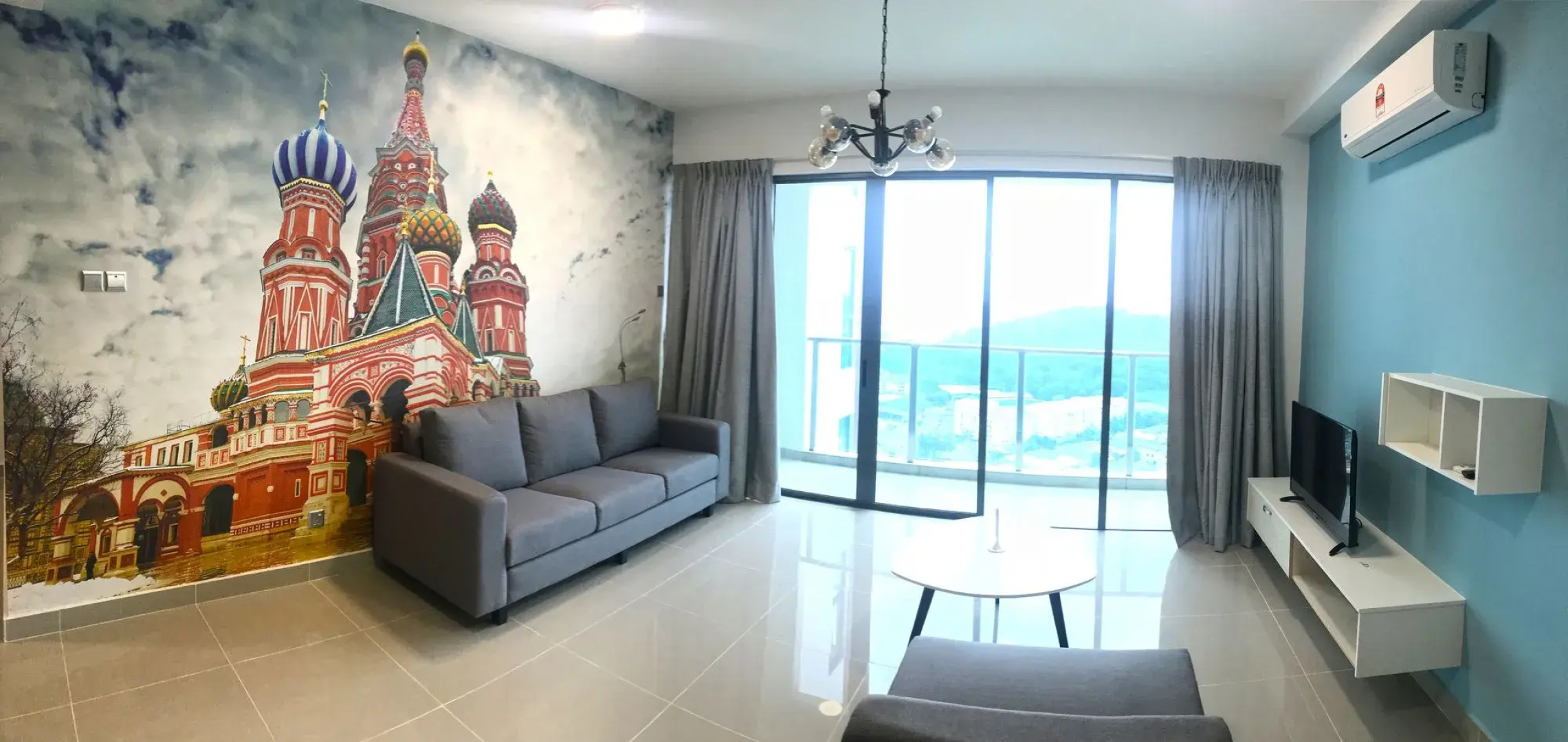 One Amerin Mall & Suites