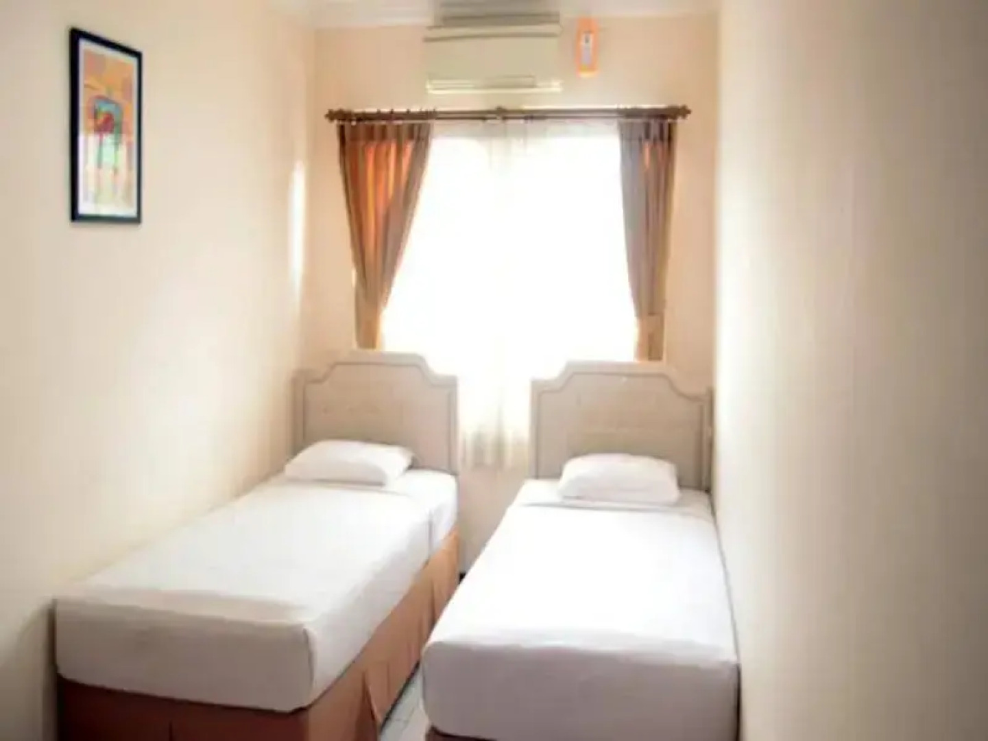 The Priangan Hotel I Yos Sudarso