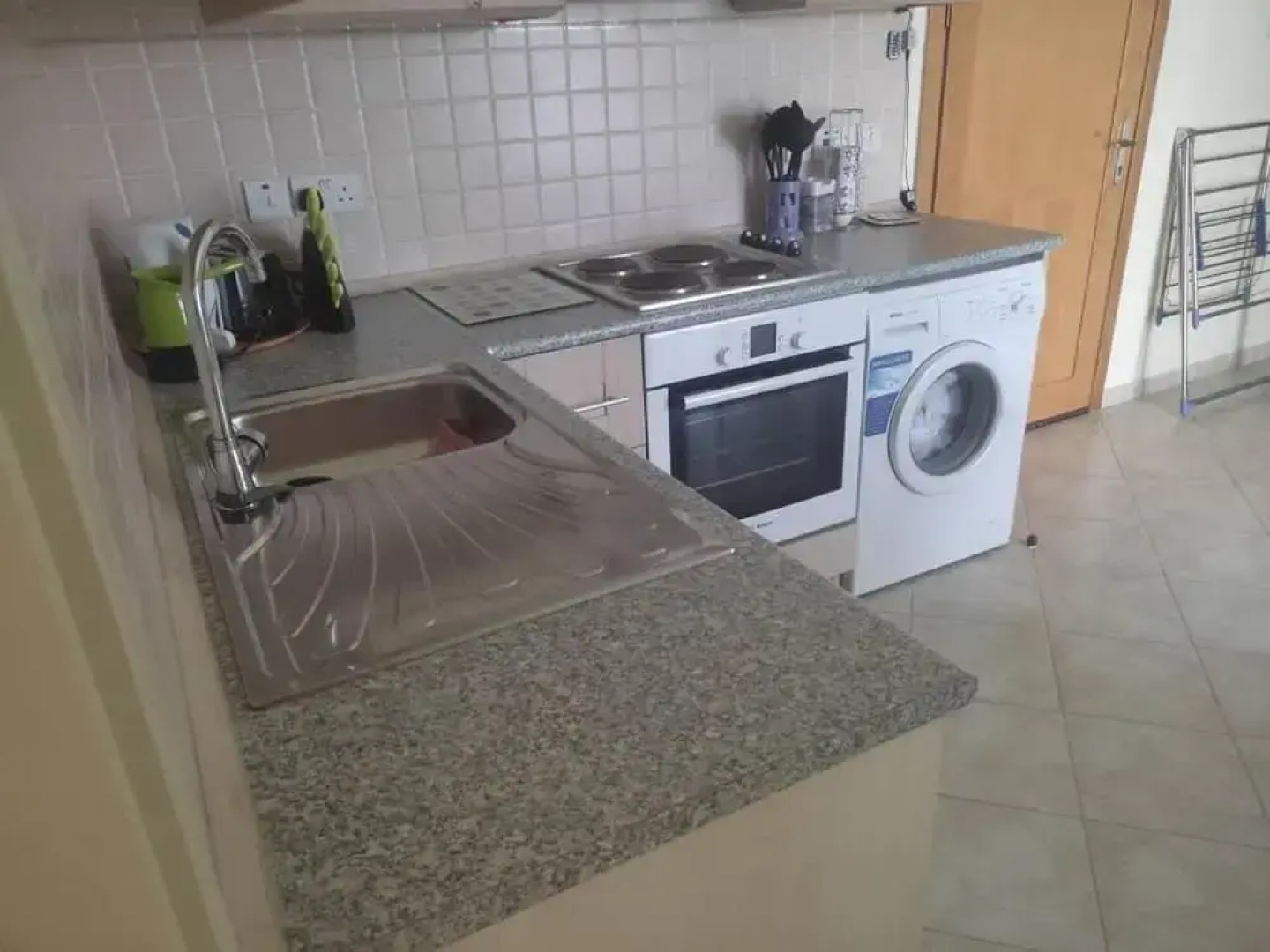 Captivating 1-bed House