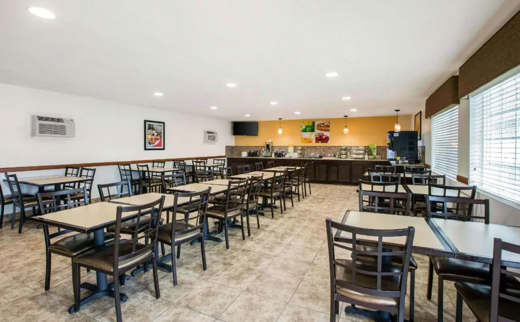 Best Western South Bay Inn