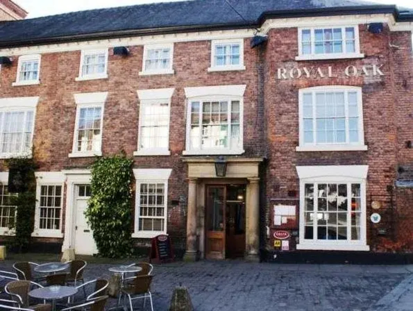 The Royal Oak Hotel
