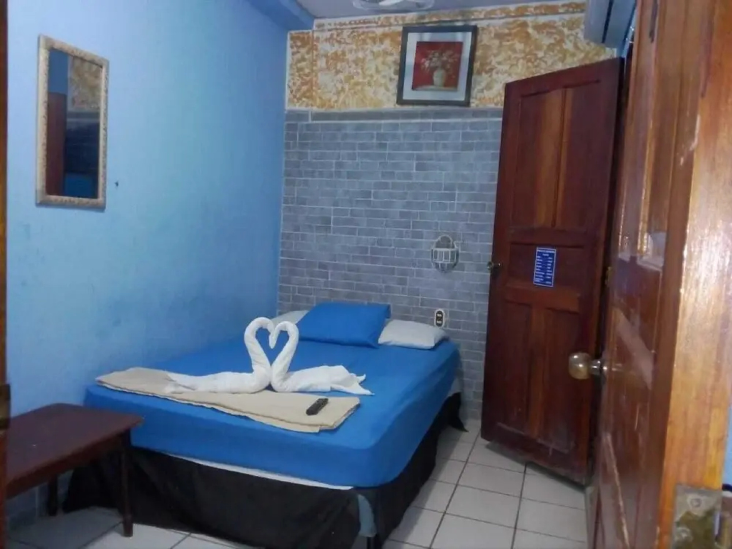 Hostal Ruinas de San Sebastian - Hostel