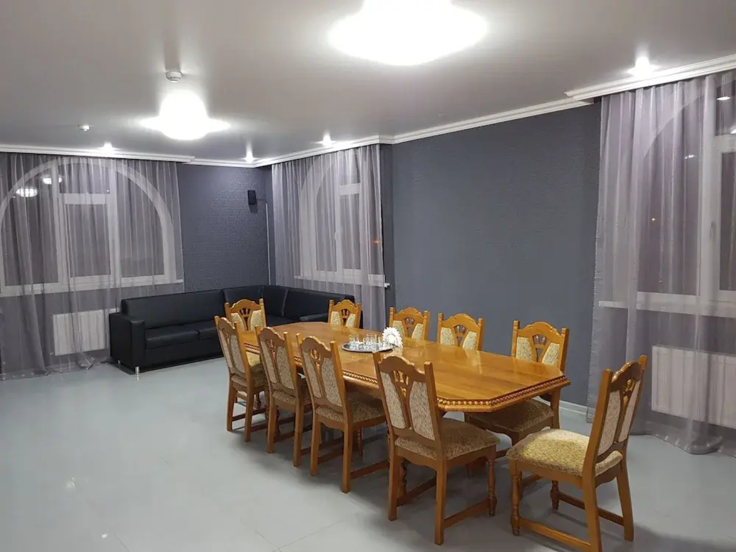 Отель «Знаменский»