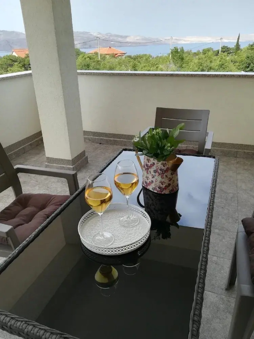 Apartment Villa Bijele Stijene