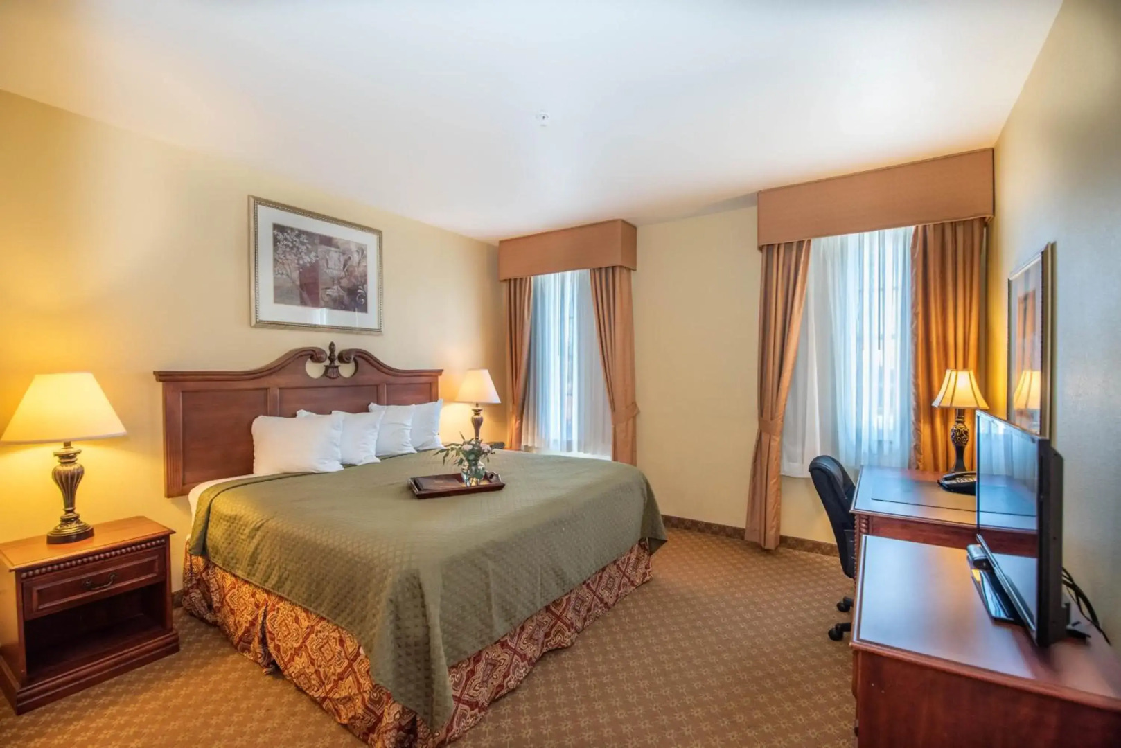 Natchez Grand Hotel & Suites On the River