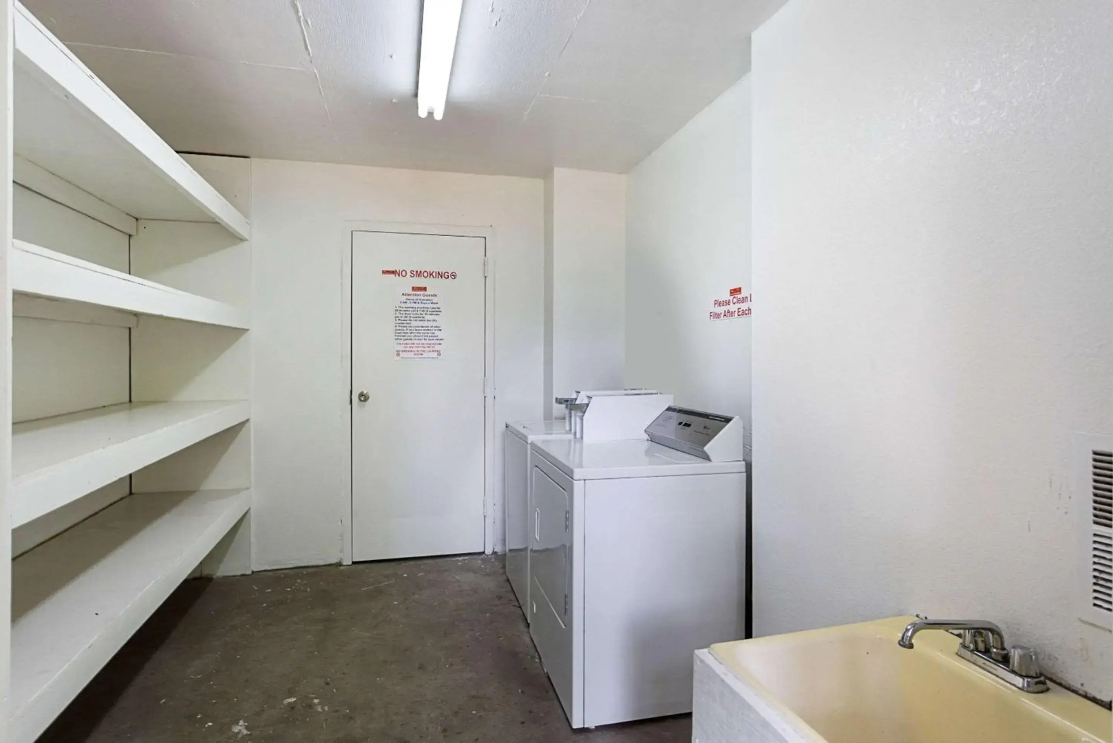 Americas Best Inn & Suites