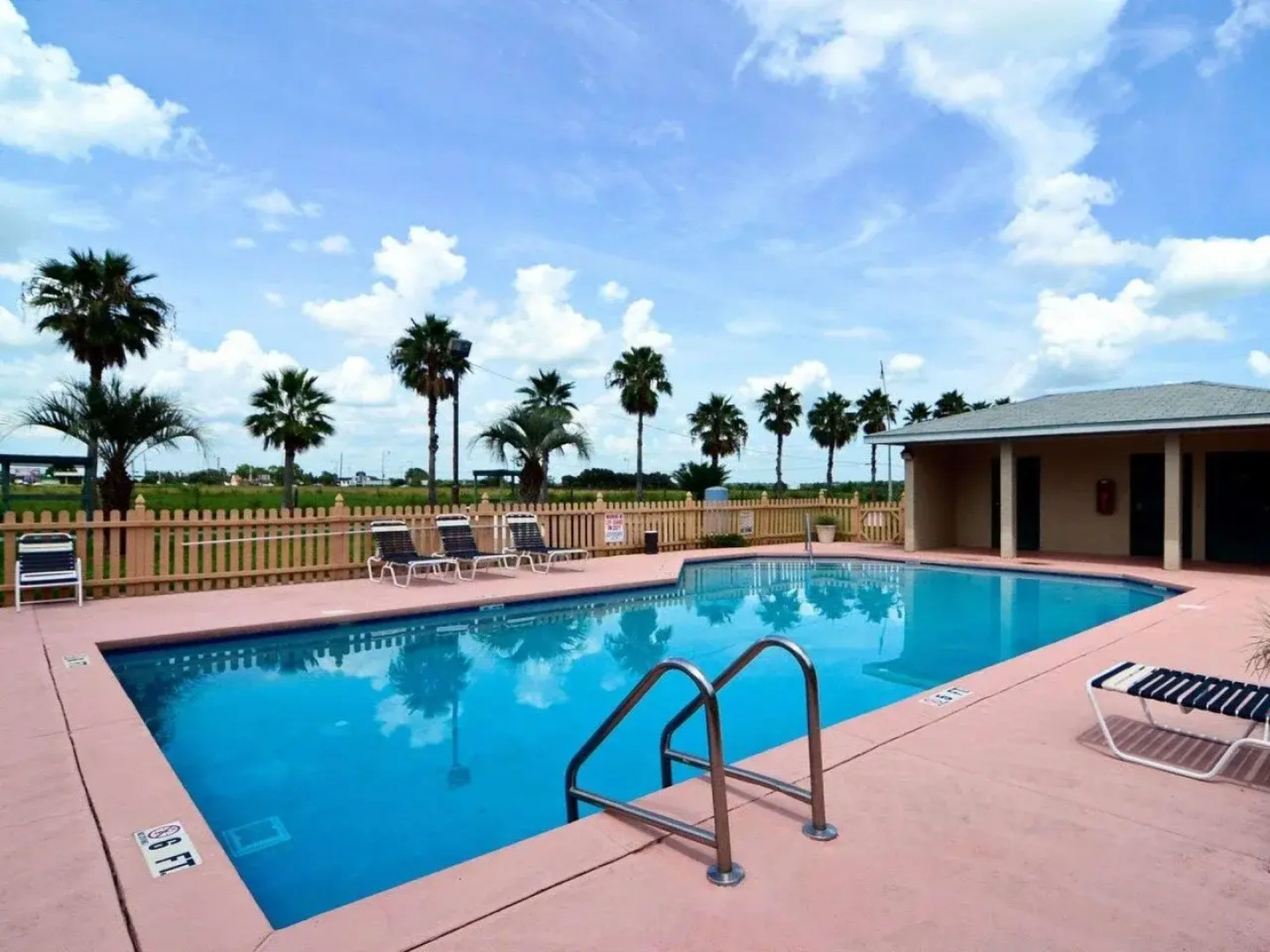 Rodeway Inn & Suites Haines City - Winter Haven