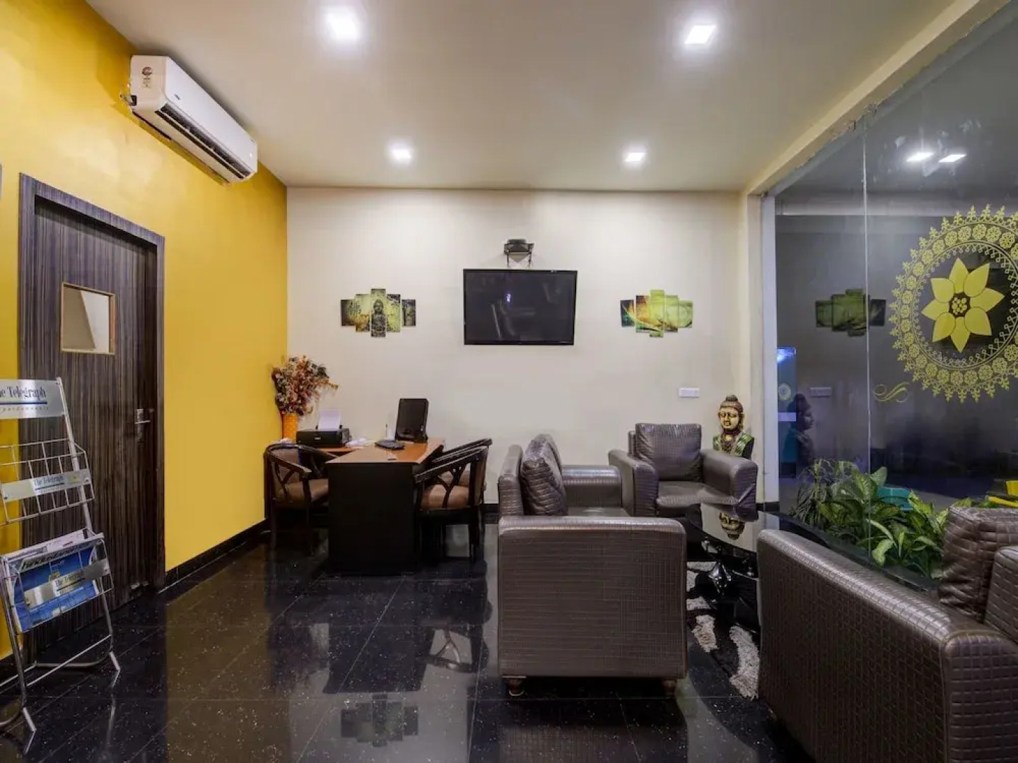 OYO 13704 Bailey Road