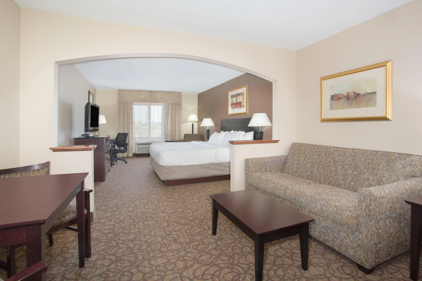Holiday Inn Express Hotel & Suites Concordia by IHG