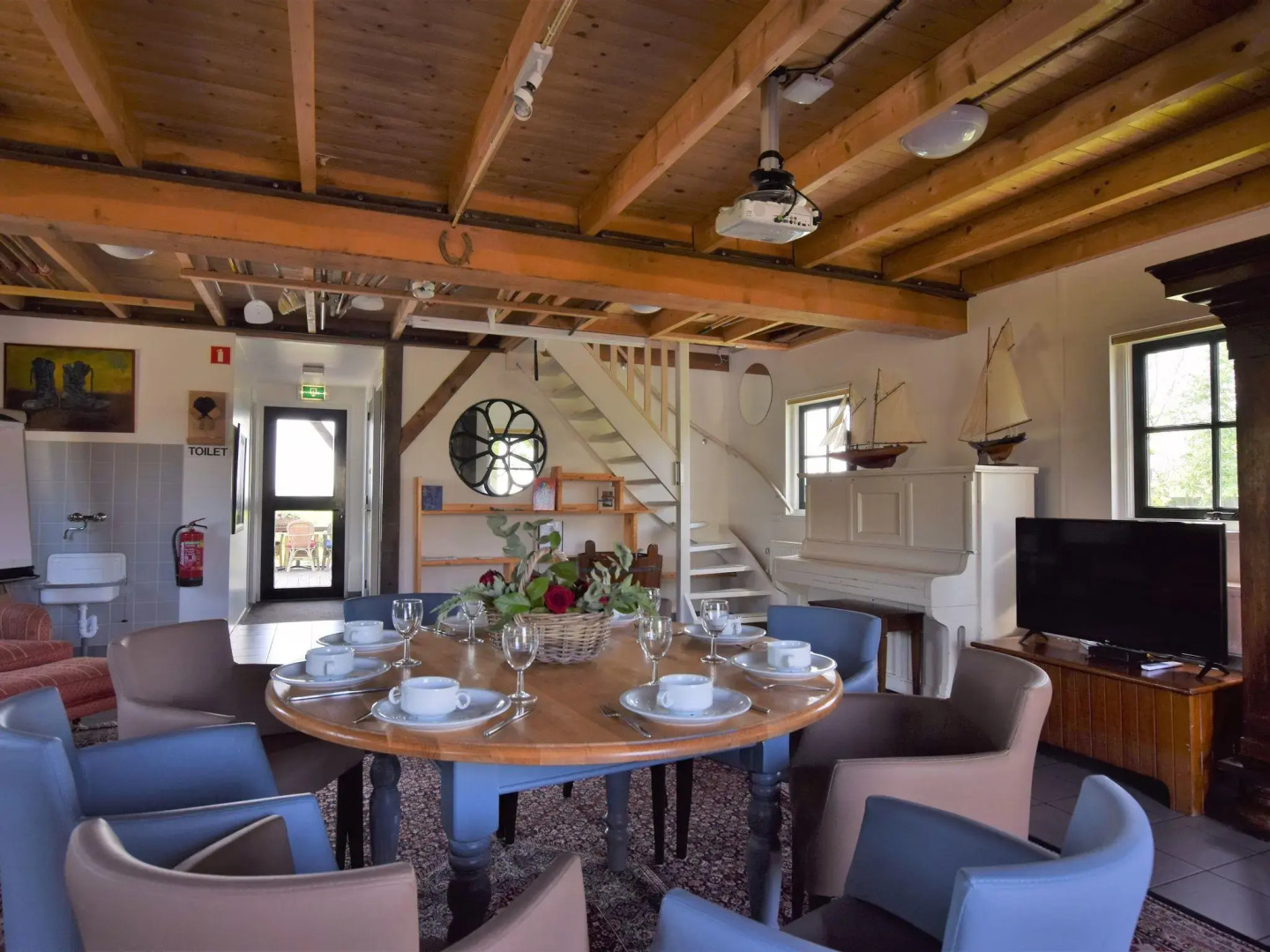 Spacious Holiday Home in Kaag with Garden