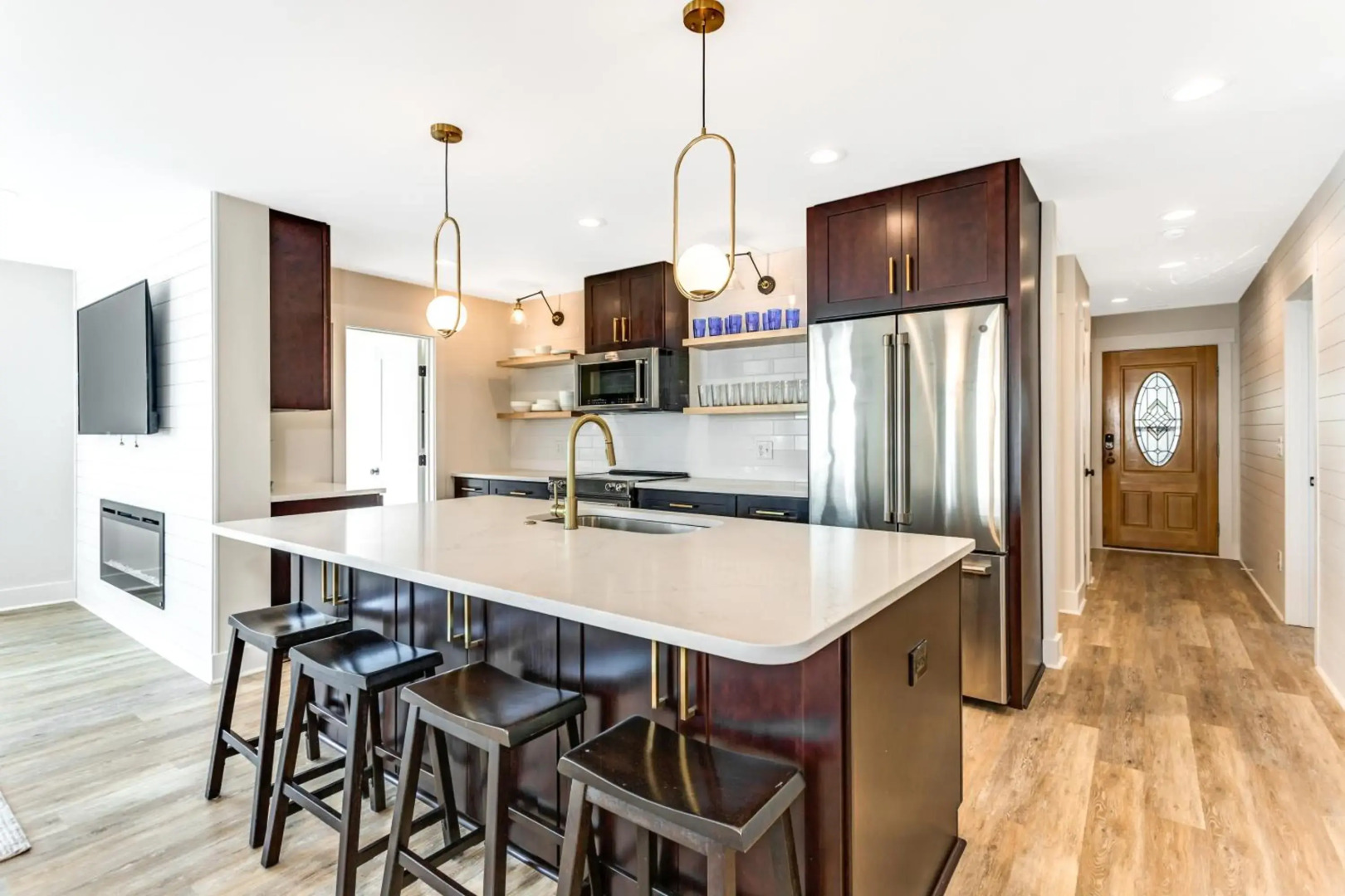 Family Tides by Sea Scape Properties