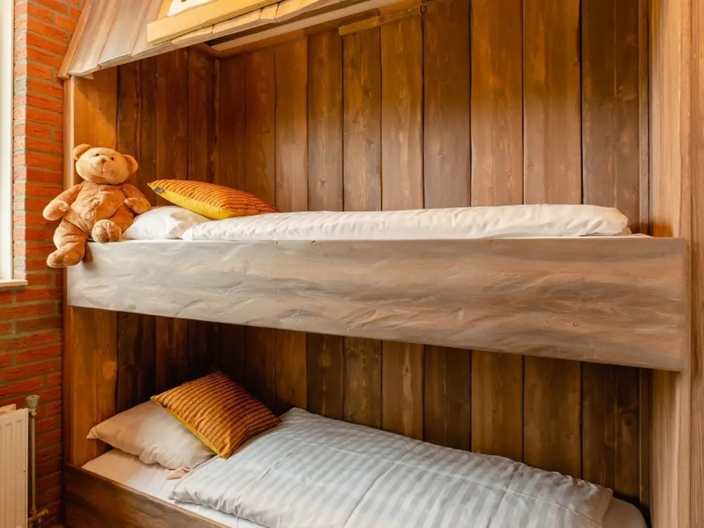 Nice Chalet with a Farm Theme near Nature