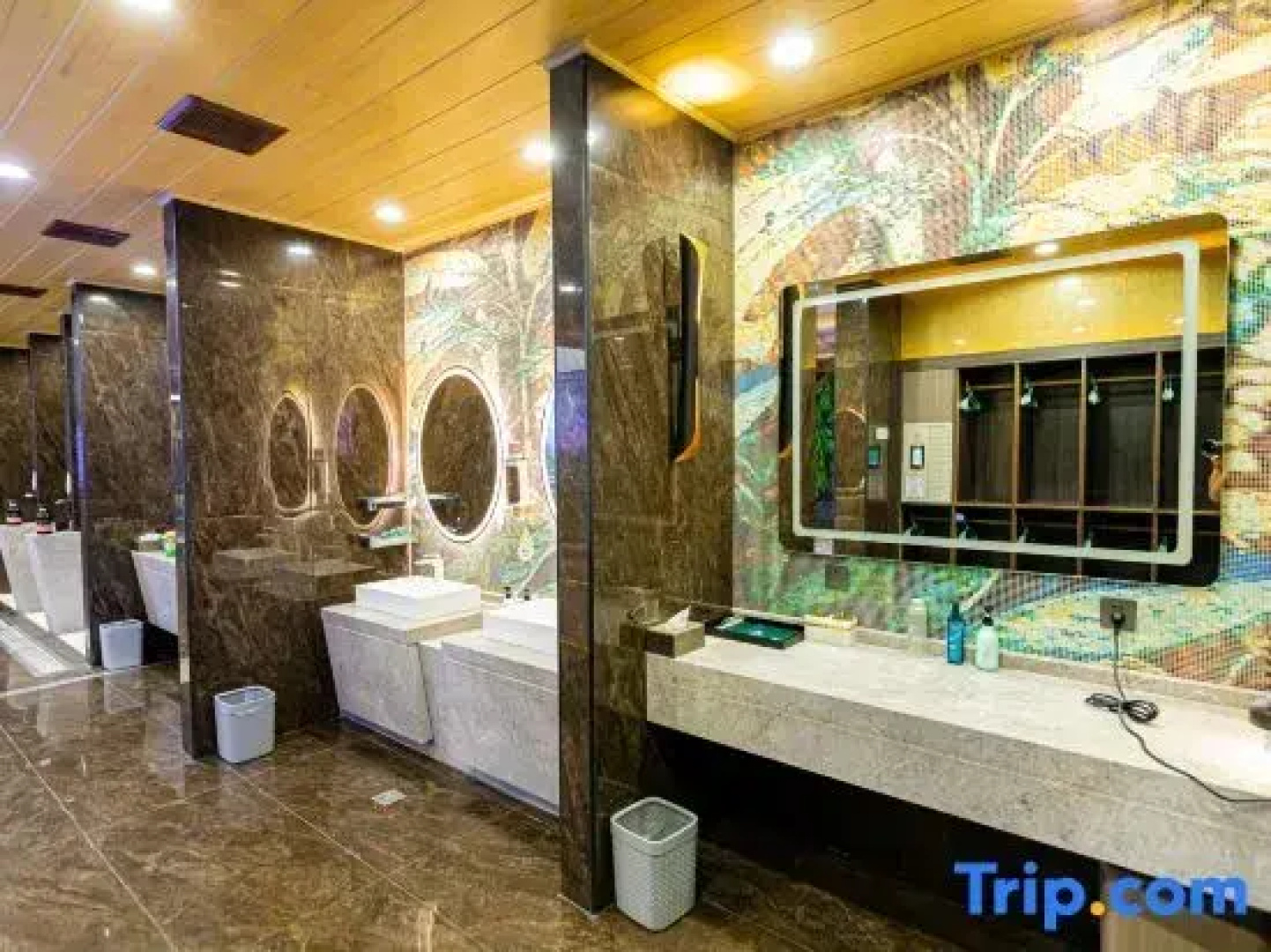 Yinyang Business Hotel