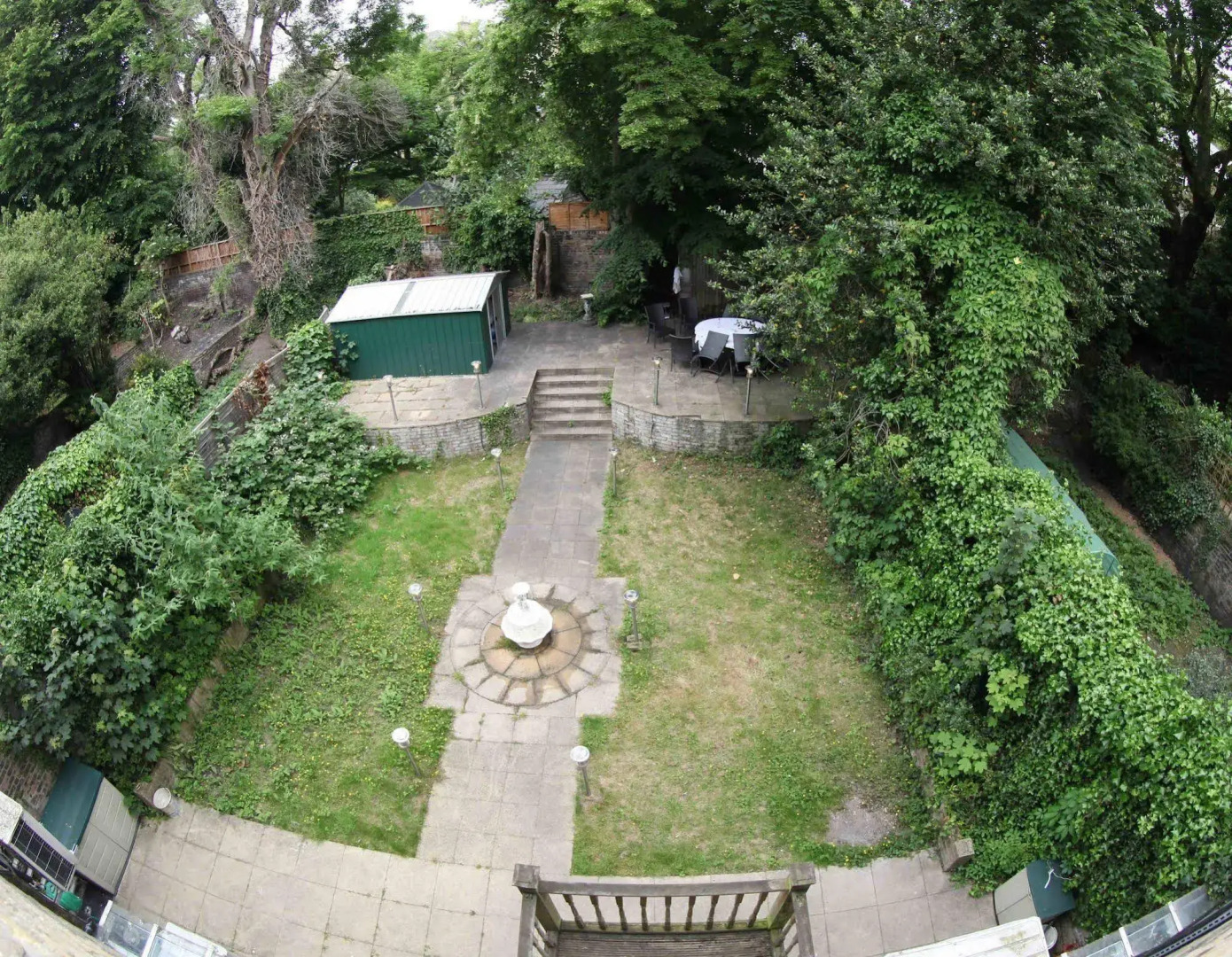 Bob W London Holland Park