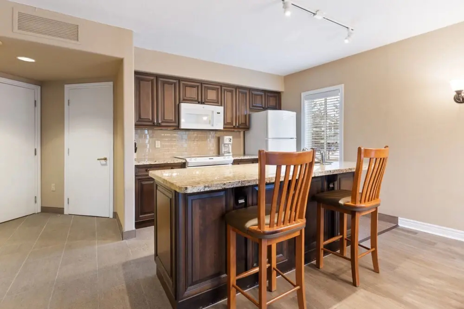 Horseshoe Valley Condos