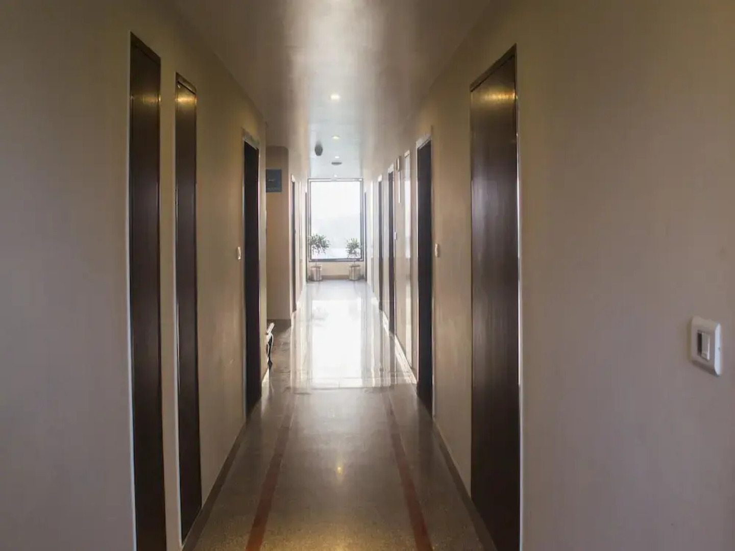 Hotel Janhvi International