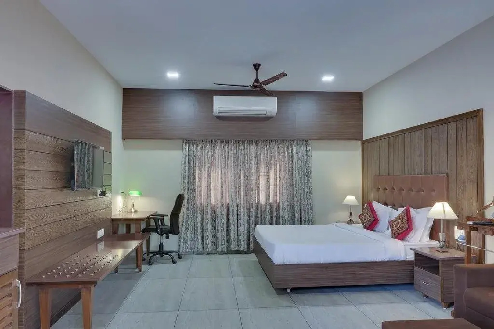 The Royal Safari Camps