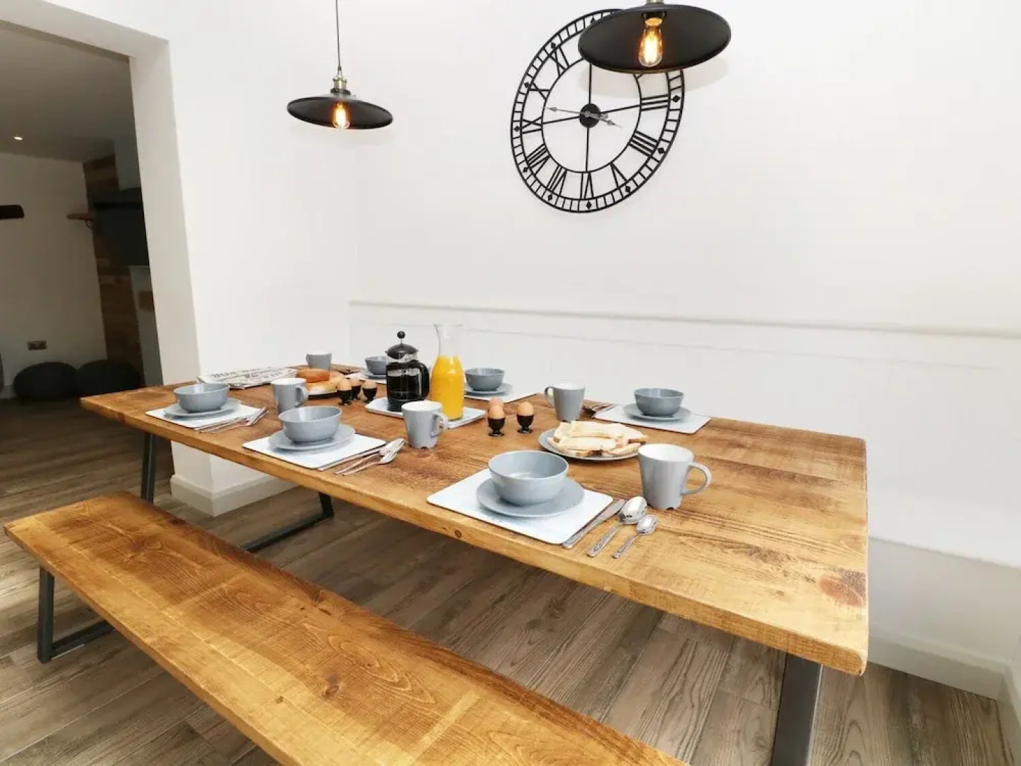 21 Llwyn Gwalch Estate