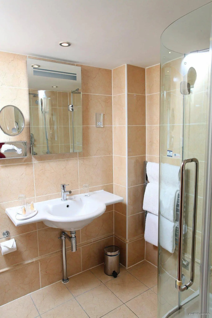 Best Western Old Tollgate Hotel & Restaurant