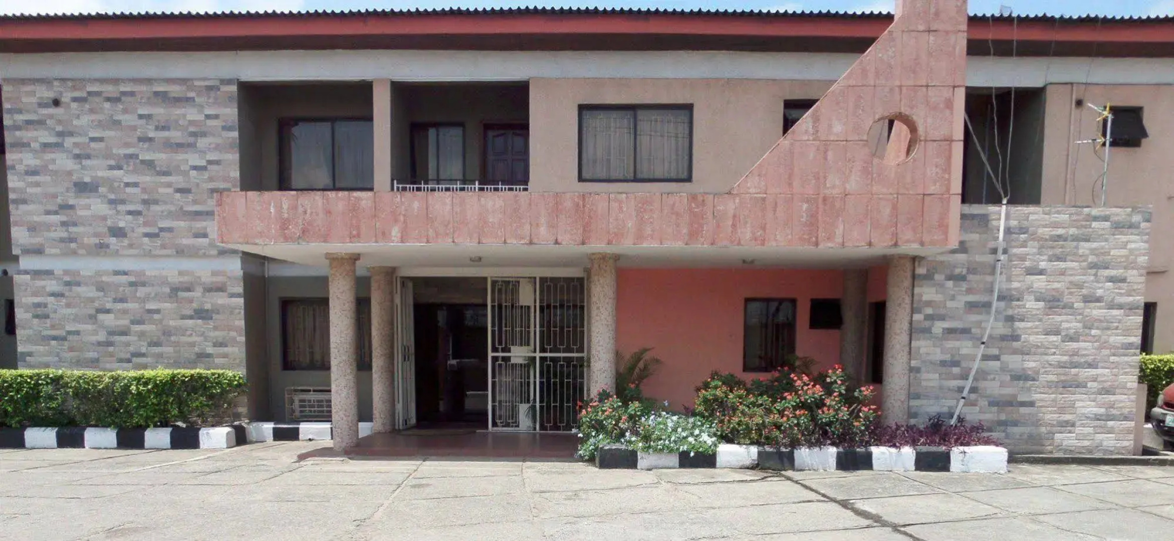 Selino Suites Limited