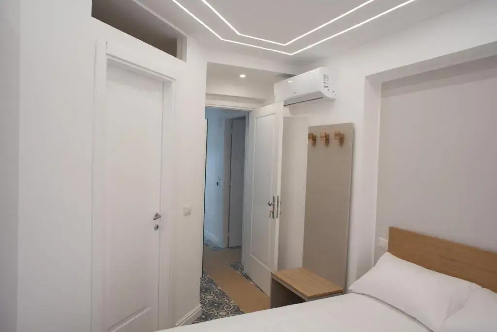Palazzotto 902