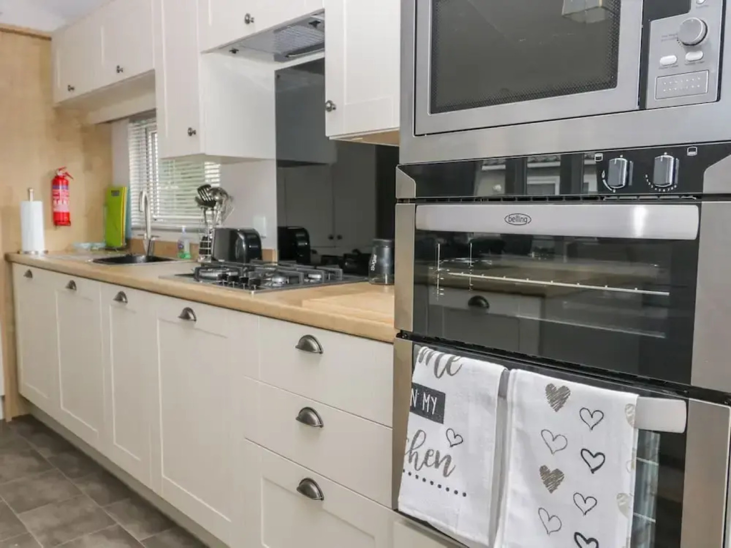 Cayton Pines Lodge at Cayton Bay Holiday Park