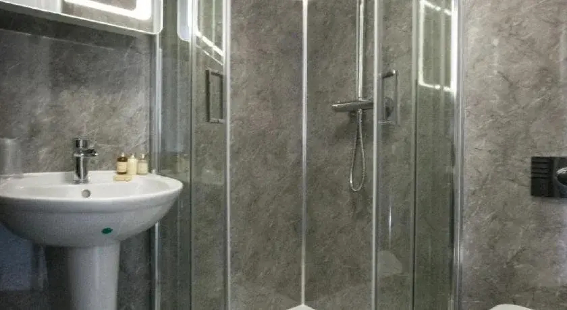 The Black Bull Hotel