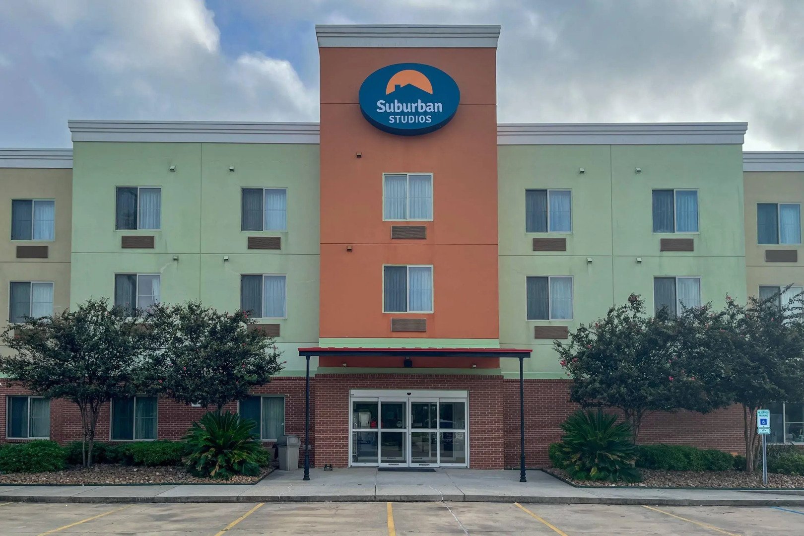 Suburban Studios Donaldsonville - Gonzales