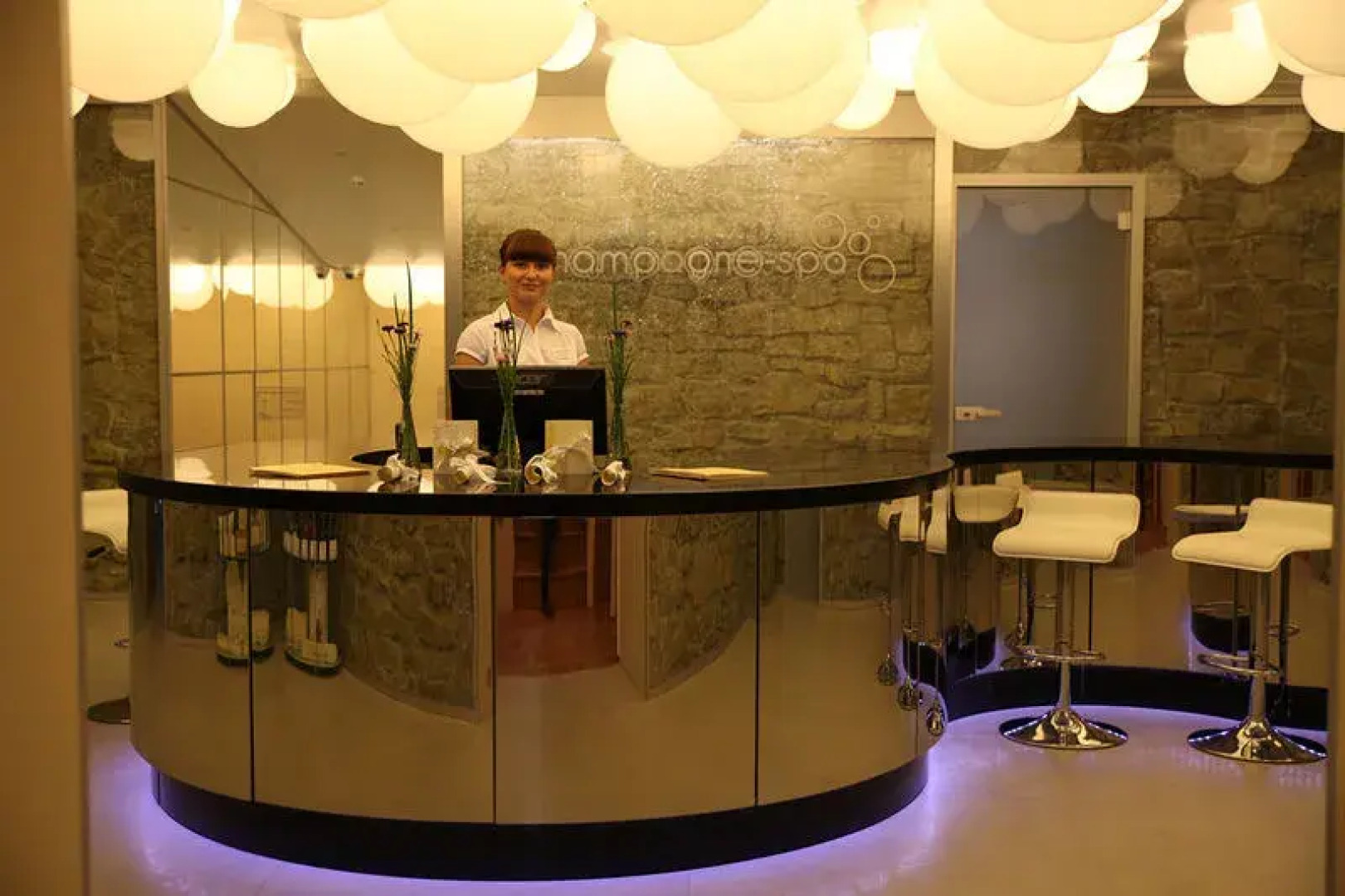 Отель Империал & Champagne-spa