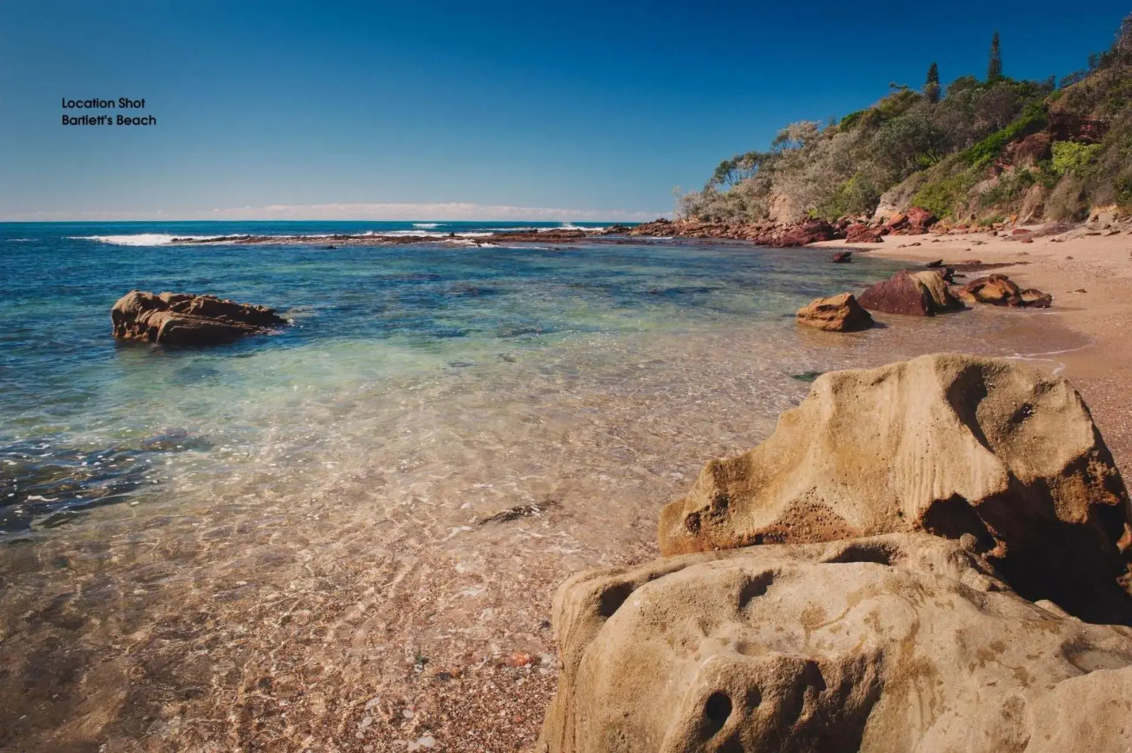 BONNY BEACH HOUSE - Holiday Accomodation with Pool