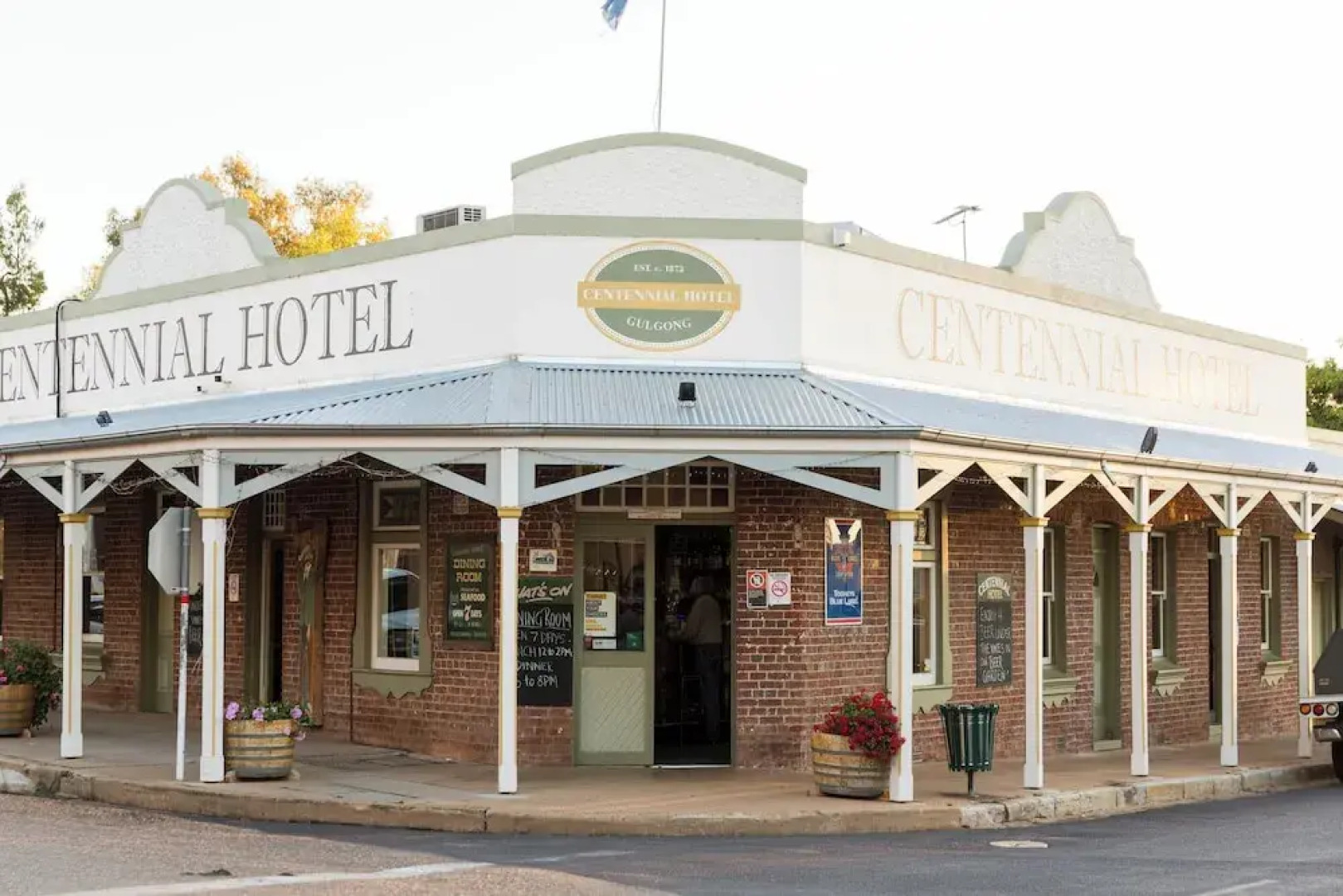 The Centennial Hotel Gulgong